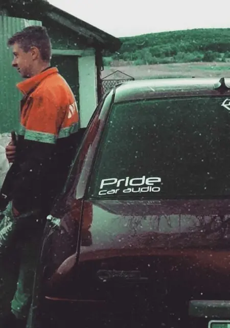 Я Вова, 21, из Калуша, ищу знакомства без обязательств