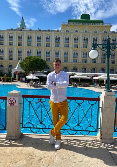 Я Roman, 33 років, знайомлюсь на одну ніч у Миколаєві