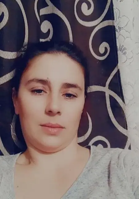 Я Mihaela Stan, 34, из Бухареста, ищу знакомство