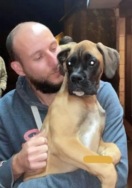 Damien из Парижа, мне 32, познакомлюсь