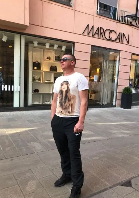 Я Jon Boon, 39, знакомлюсь в Берлине