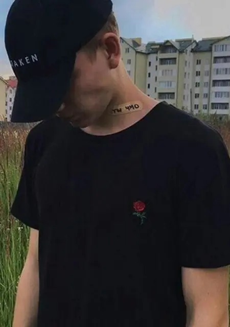 Я Персик, 20, из Минска, ищу знакомство для вирта