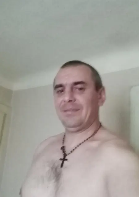 Я Тарас, 40 років з Івано-Франківська, шукаю знайомства без зобов'язань