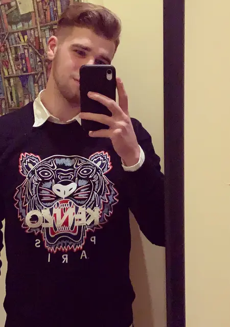 Я Raphael, 25, из Дортмунда, ищу знакомство для приятного времяпровождения