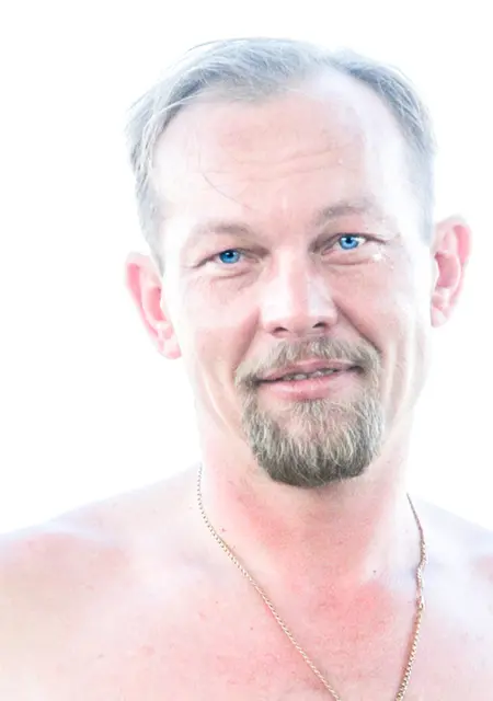 Сергей из Амстердама, ищу на сайте знакомства на одну ночь