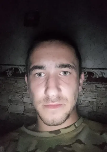 Женя из Харькова, ищу на сайте знакомства на одну ночь