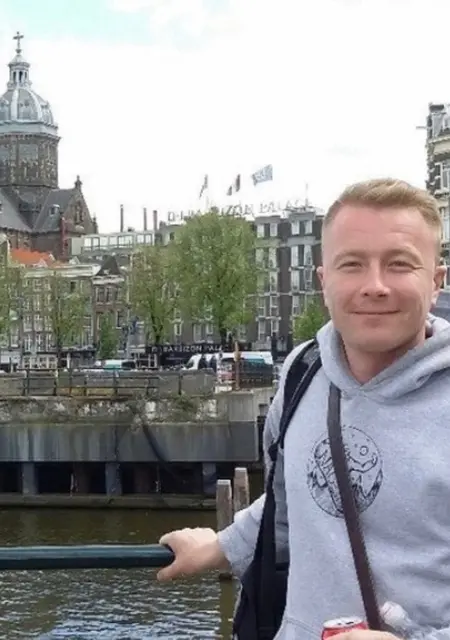 Я Алекс, 39, знакомлюсь для вирта в Анталии