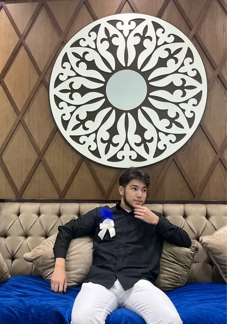 Я Oraz, 21, из Актобе, ищу знакомства на одну ночь