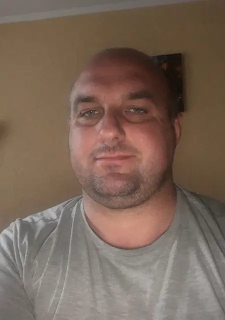 Александр из Кременчуга, ищу на сайте знакомства без обязательств