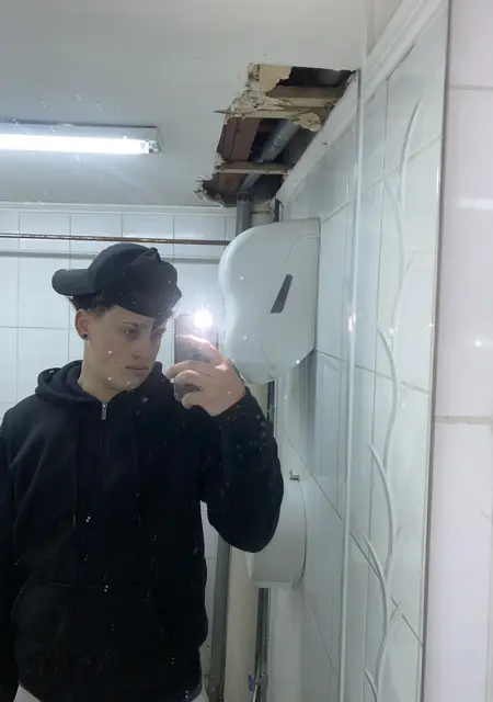 Я Daniel, 20, из Сантьяго, ищу знакомство для постоянных отношений