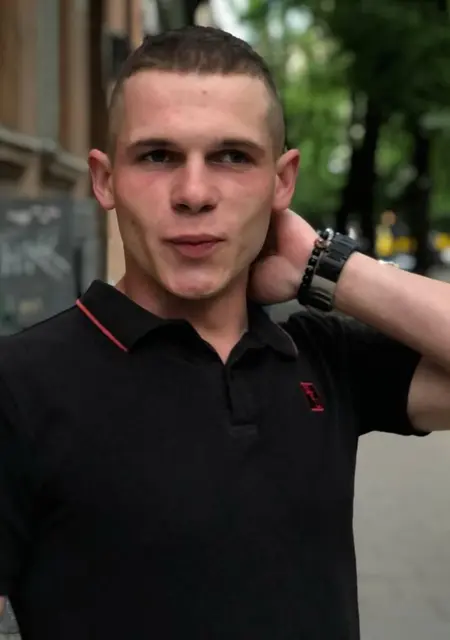 Ігор з Харкова, шукаю на сайті знайомства на одну ніч