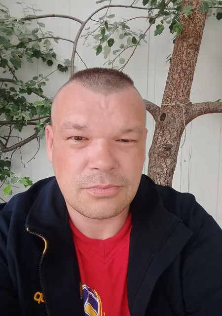 Николай из Запорожья, мне 44, познакомлюсь без обязательств