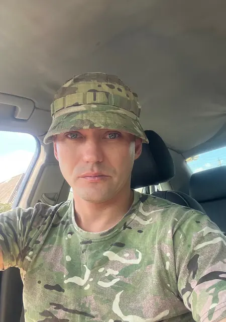 Богдан з Синельникове, шукаю на сайті знайомства без зобов'язань