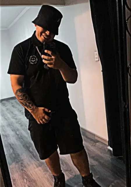 Giovanni из Сантьяго, мне 28, познакомлюсь для общения