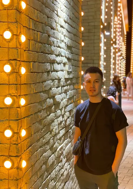 Я Ернур, 28, знакомлюсь для дружбы в Уральске