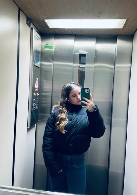 Sonia из Барселоны, ищу на сайте общение