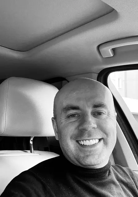 Олесь из Львова, мне 40, познакомлюсь для приятного времяпровождения