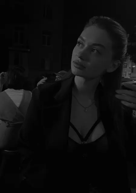 Natalia з Київ, шукаю на сайті спілкування