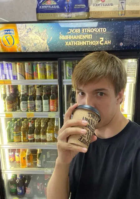 Konstantin from Aberystwyth, 18 years old, ready to meet for long-term