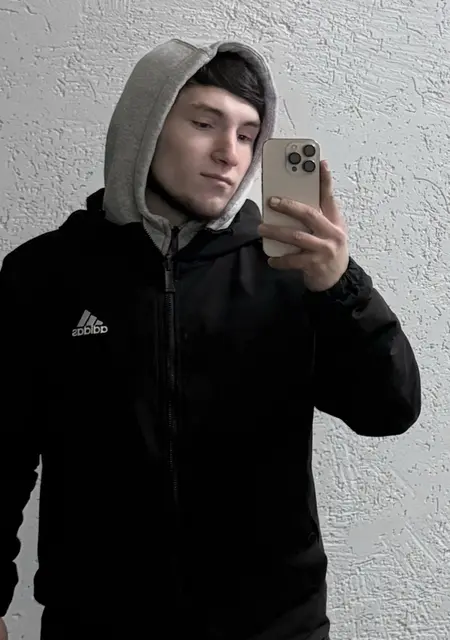 Я Khizri, 20, из Пекина, ищу знакомство для дружбы