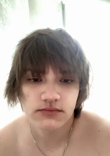 Арсений из Варшавы, ищу на сайте приятное времяпровождение