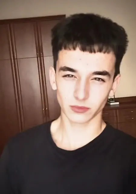 Андрій из Луцка, ищу на сайте знакомства на одну ночь