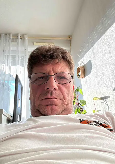 Я Coskun, 37, из Сен-Гратьян, ищу знакомства без обязательств