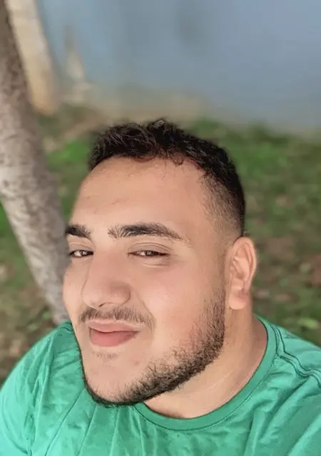 Tolga из Анталии, мне 20, познакомлюсь без обязательств