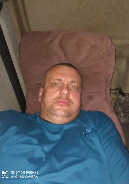 Я Илья, 45, из Мозыря, ищу знакомство для постоянных отношений