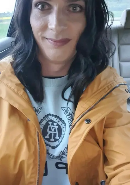 Susu из Ганновера, ищу на сайте знакомства на одну ночь