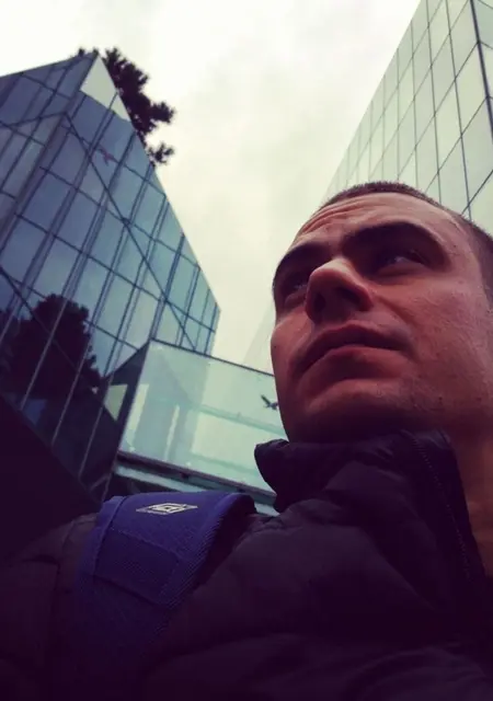 Я Владимир Петров, 34, знакомлюсь в Варшаве