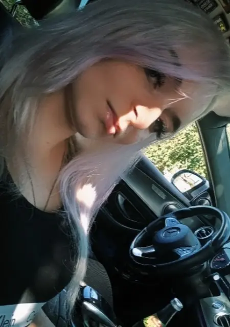 Я София, 18, знакомлюсь на одну ночь в Луганске