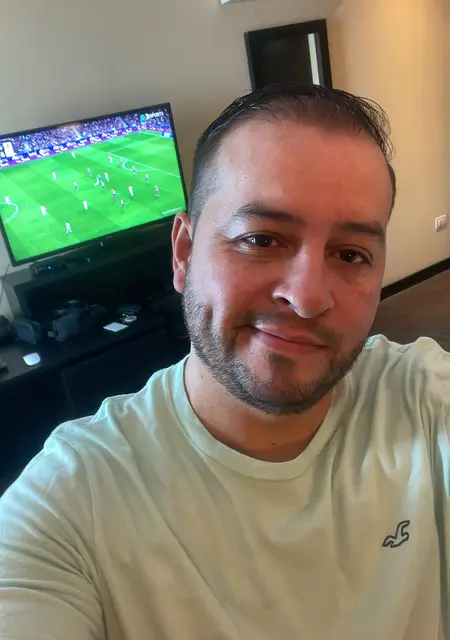 Nelson из Трухильо, мне 42, познакомлюсь для приятного времяпровождения