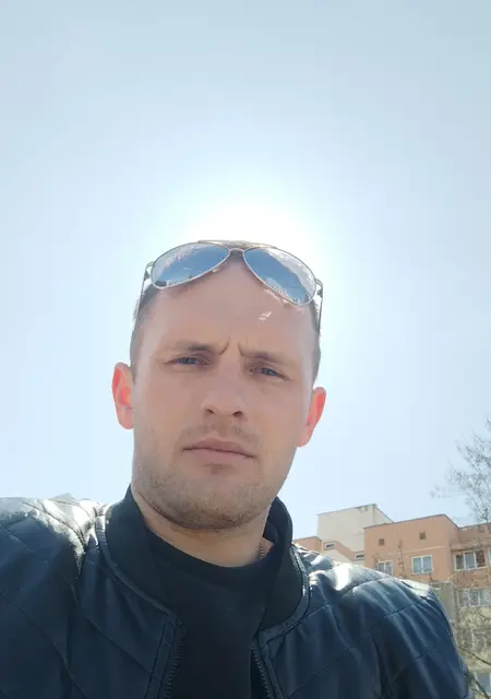 Я Maksim, 29, знакомлюсь для приятного времяпровождения в Лиде