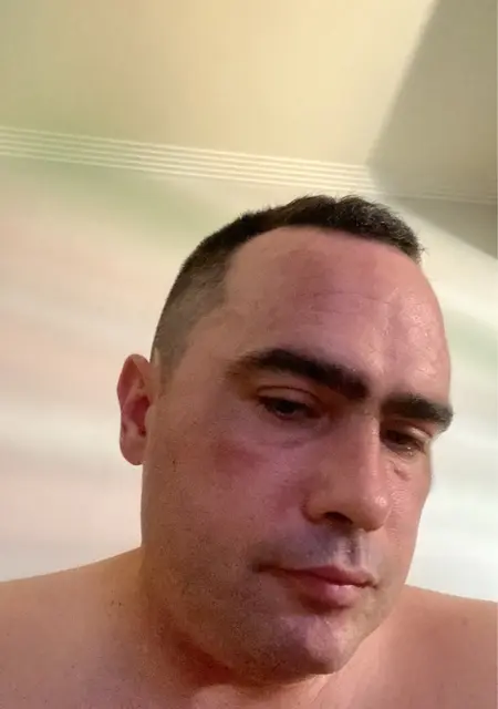 Soy Josu, 40 años de Bilbao, busco conocer gente para relación a largo plazo