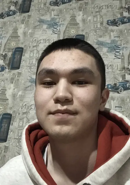 Я Жанчик, 23, знакомлюсь без обязательств в Семьях