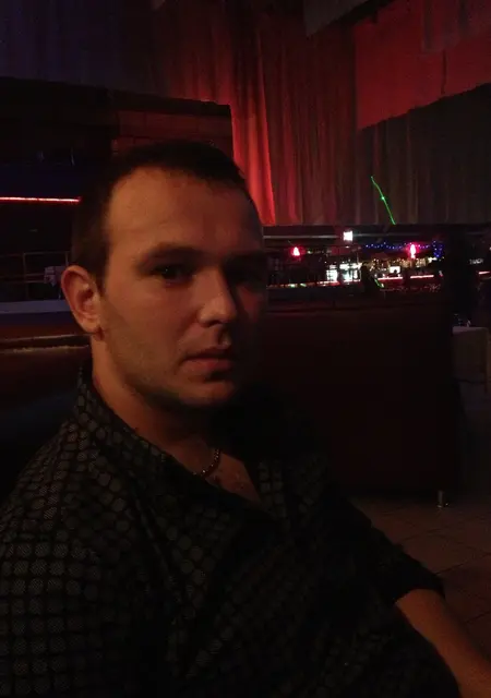 Я Alex, 30, знакомлюсь для приятного времяпровождения в Витебске