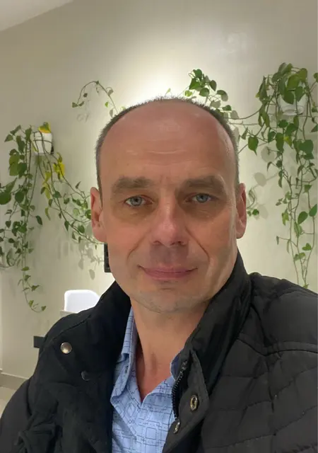 Роман з Одеси, мені 48 років, познайомлюсь для приємного проведення часу