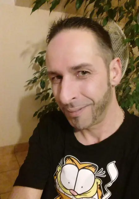 Я Seb, 43, знакомлюсь в Париже