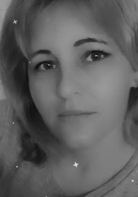 Я Lucica, 34, знакомлюсь в Бухаресте