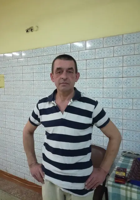 Дмитрий из Минска, мне 55, познакомлюсь на одну ночь
