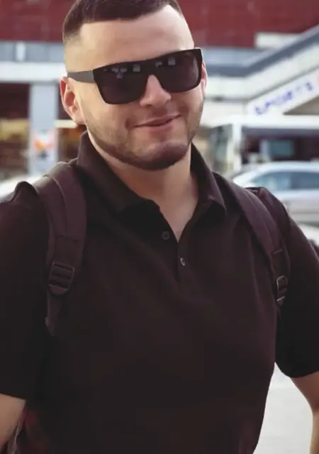 Vlad из Праги, ищу на сайте общение