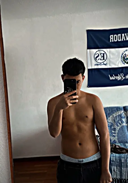 Anderson из Валенсии, мне 19, познакомлюсь на одну ночь