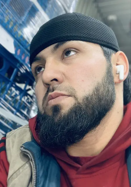 Я Sarbon, 27, знакомлюсь для открытые отношения в Амстердаме