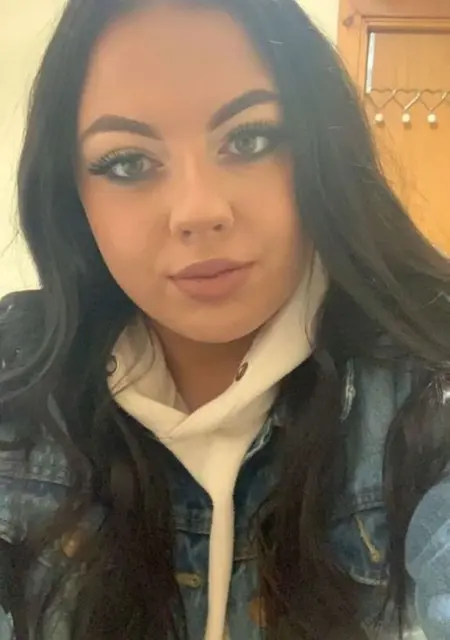 Becky из Лондона, мне 21, познакомлюсь