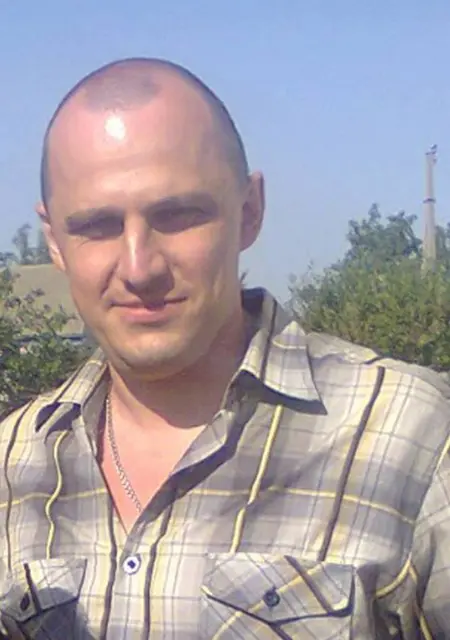 Я Михаил И Вика, 41 років, знайомлюсь для приємного проведення часу у Кременчуку