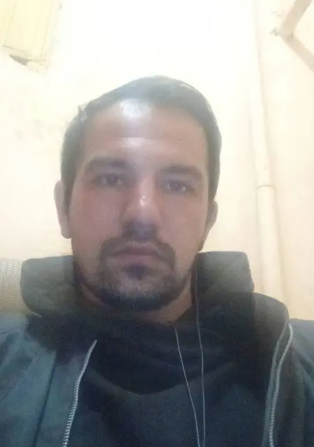 Руслан из Лунинца, ищу на сайте знакомства на одну ночь