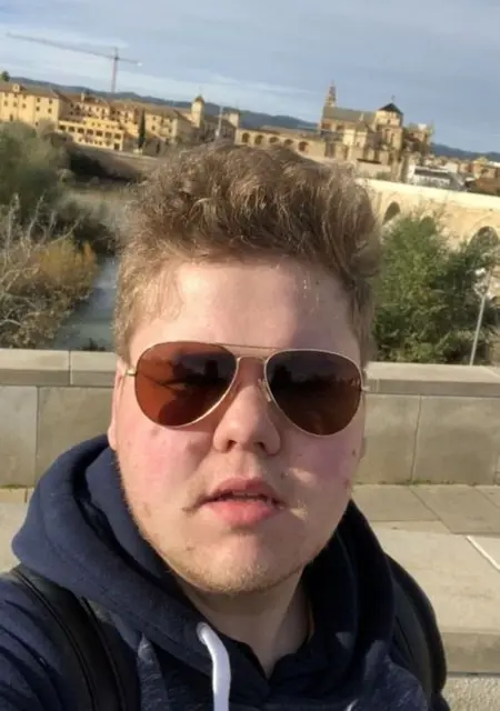 Я Adam, 24, знакомлюсь в Лондоне