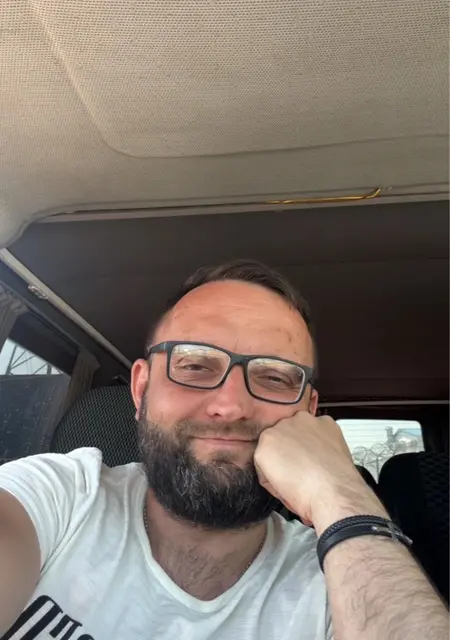 Misha з Мелітополя, мені 38 років, познайомлюсь для приємного проведення часу