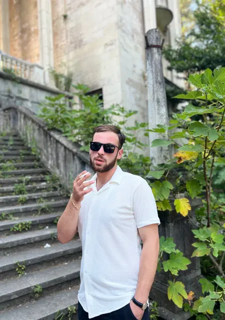 Lukass из Кутаиси, мне 26, познакомлюсь на одну ночь